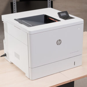 HP LASERJET M553